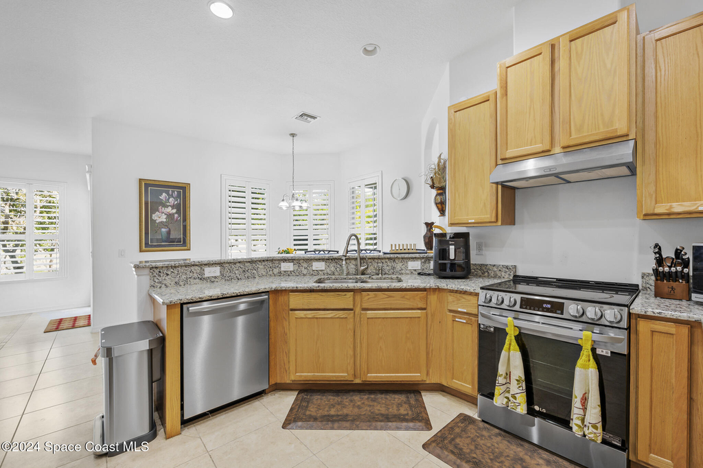 1291 Tamango Drive - Photo 16