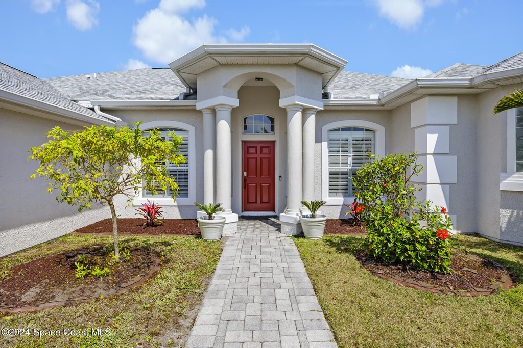 1291 Tamango Drive - Photo 0
