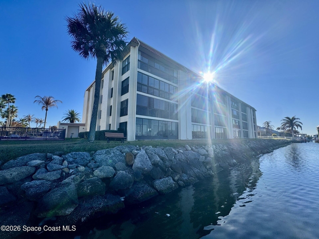 200 S Banana River Boulevard - Photo 0