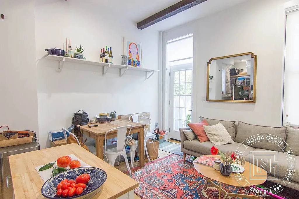295 Wyckoff Avenue - Photo 0