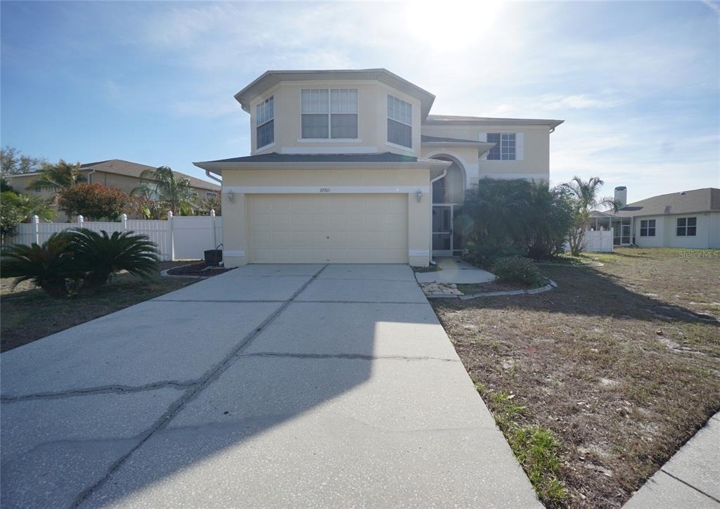 10905 Capstan Lake Drive - Photo 0