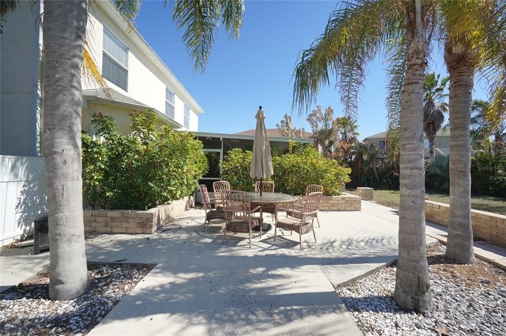 10905 Capstan Lake Drive - Photo 39