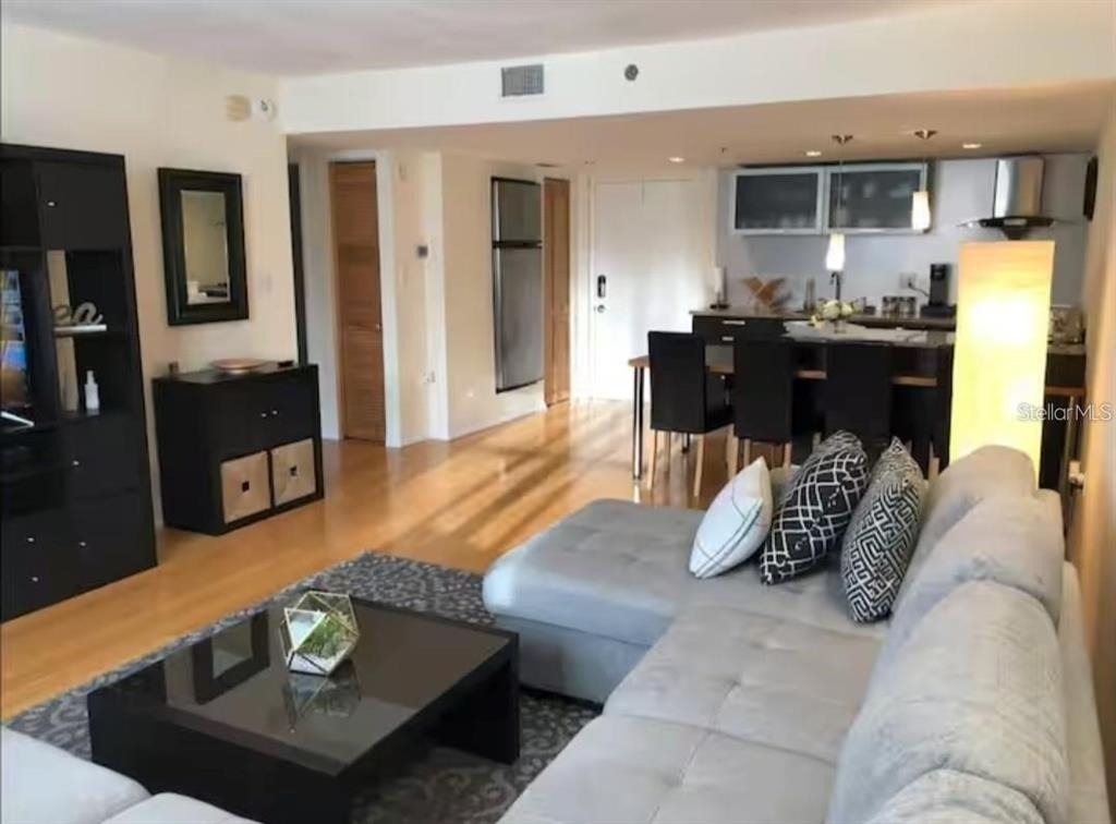 701 S Madison Avenue - Photo 0