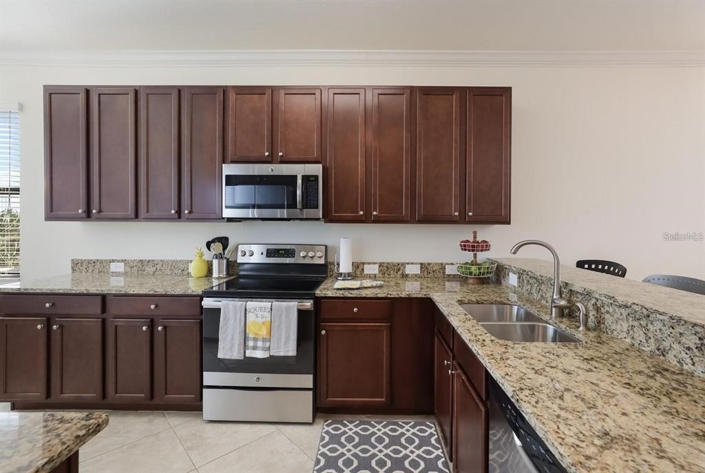 16706 Vardon Terrace - Photo 9