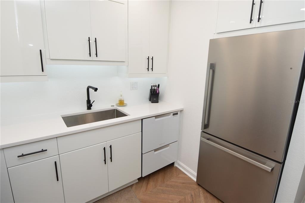 5048 Beach Drive Se - Photo 12