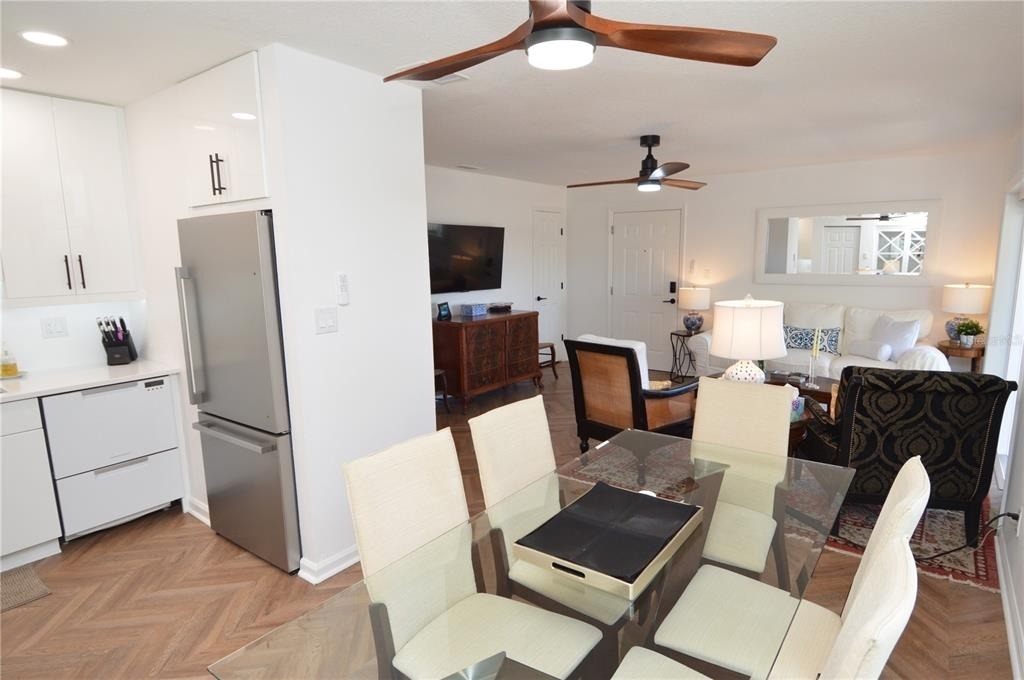 5048 Beach Drive Se - Photo 15
