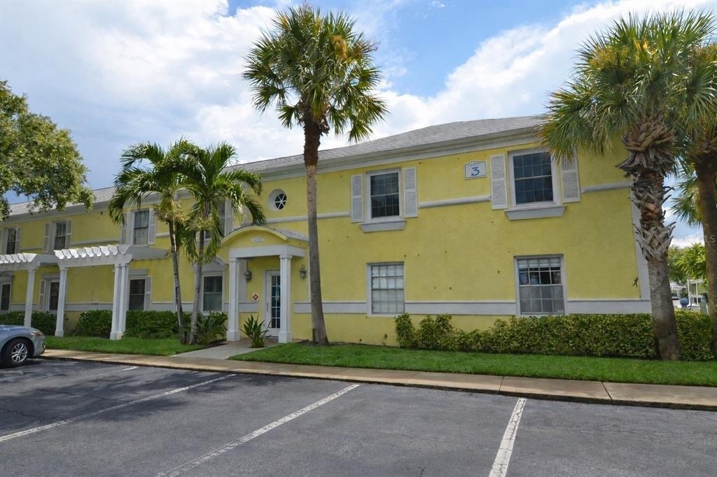 5048 Beach Drive Se - Photo 2