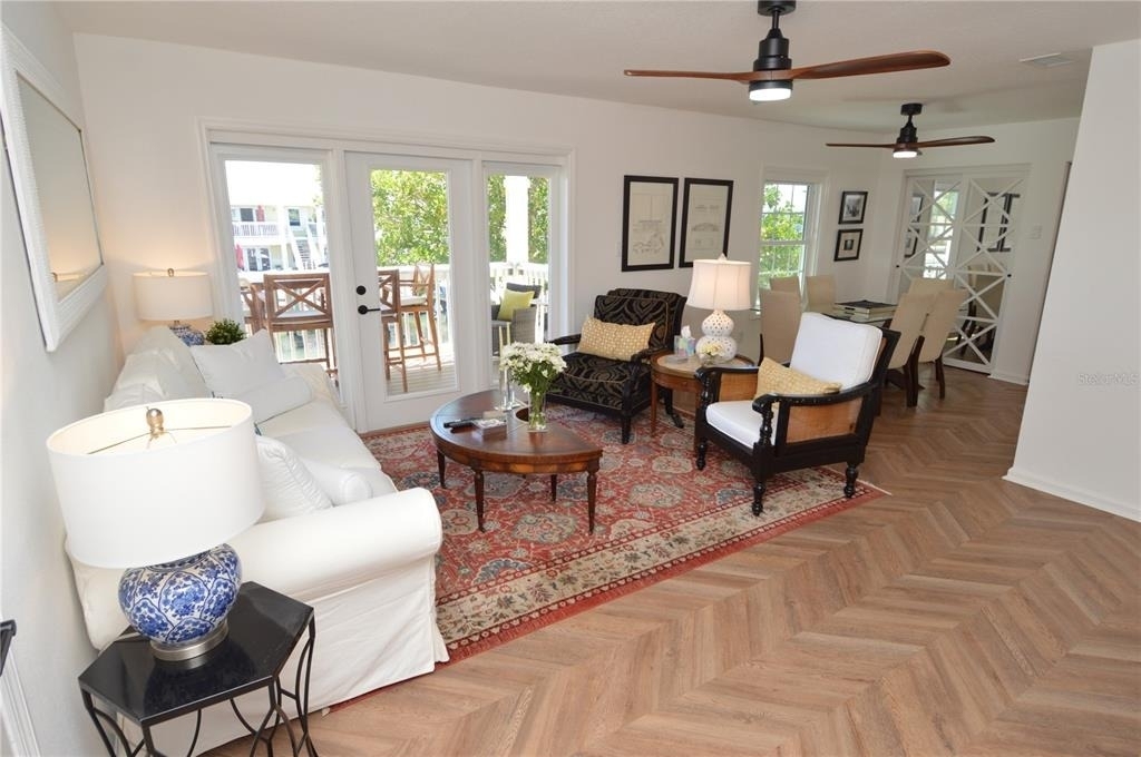 5048 Beach Drive Se - Photo 4
