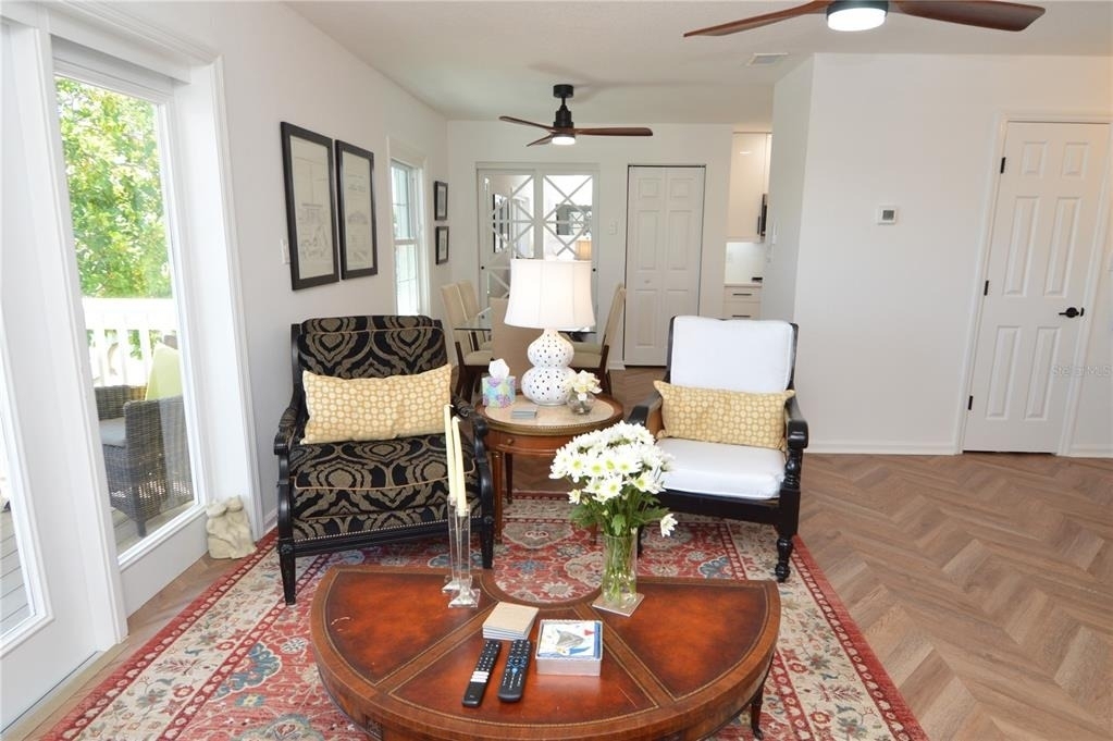 5048 Beach Drive Se - Photo 5