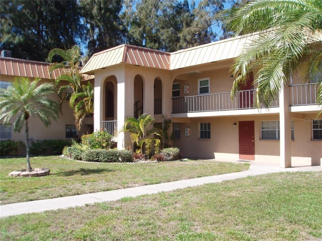 4500 E Bay Drive - Photo 0