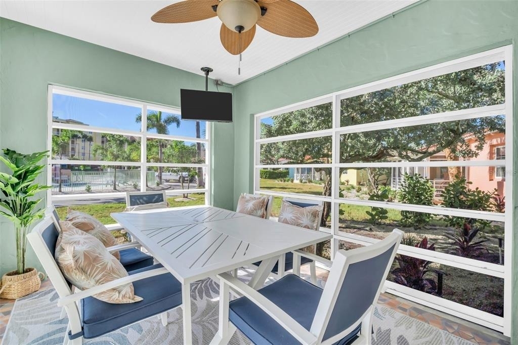 16613 Gulf Boulevard - Photo 2