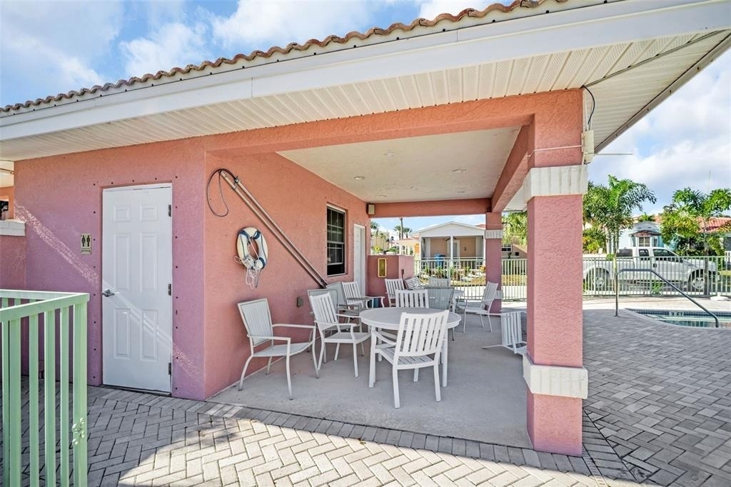 16613 Gulf Boulevard - Photo 38
