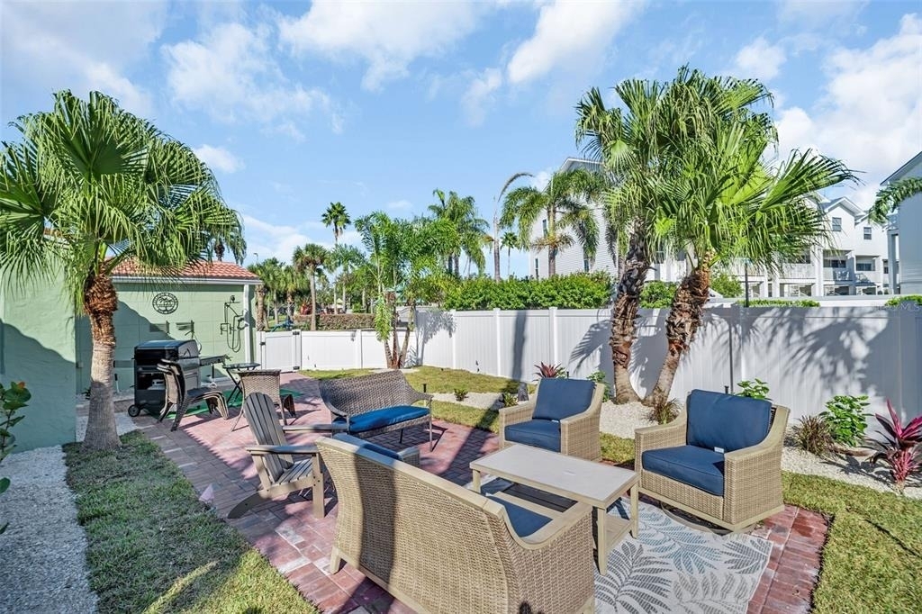 16613 Gulf Boulevard - Photo 35