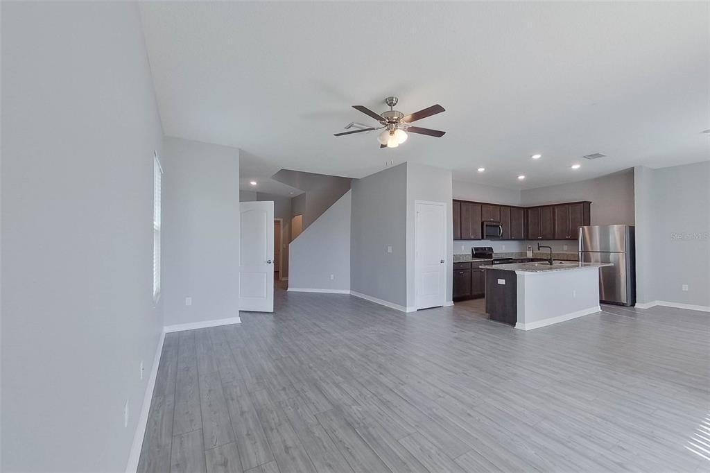 30098 Fedora Circle - Photo 4