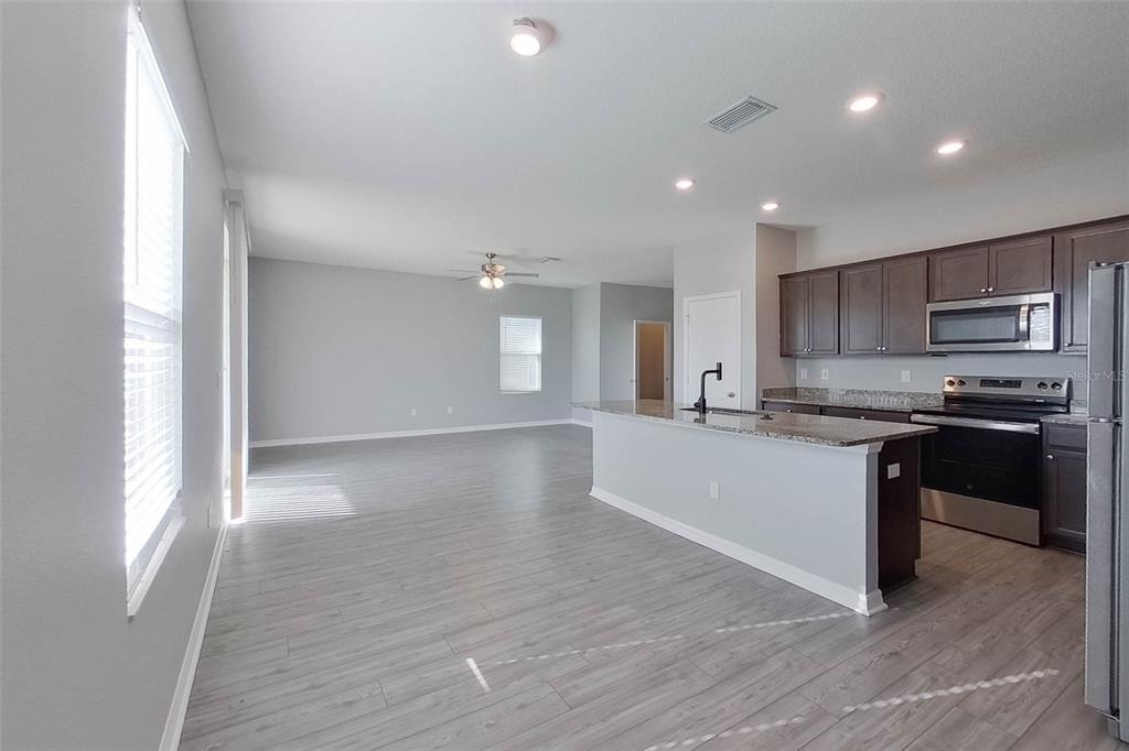 30098 Fedora Circle - Photo 6