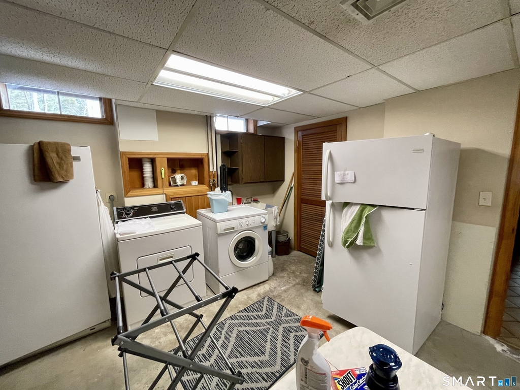 203 Pine Hollow Road - Photo 9