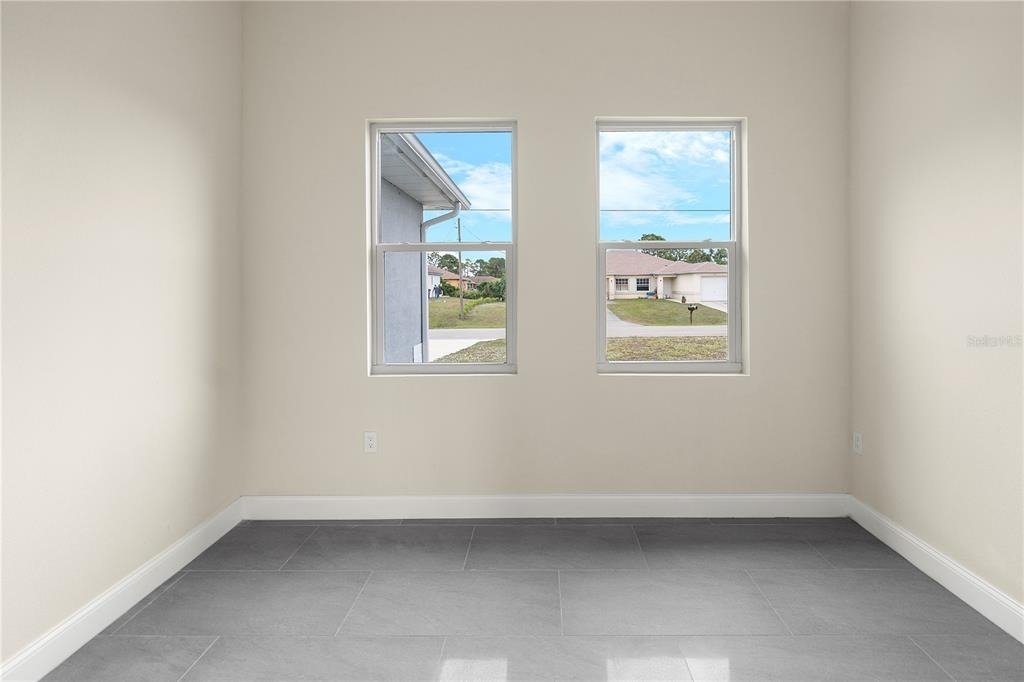 1043 Albert Ave - Photo 21