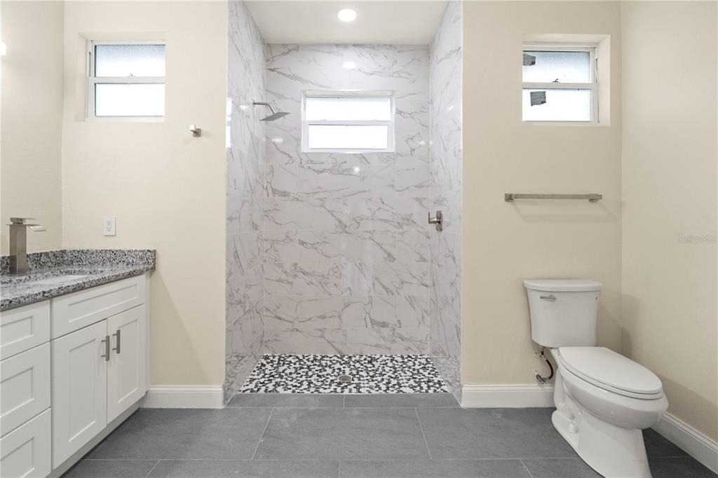 1043 Albert Ave - Photo 31
