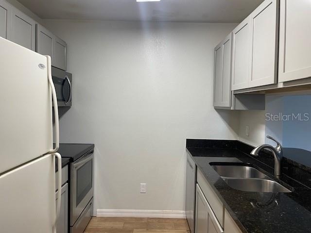 4028 Crockers Lake Boulevard - Photo 4