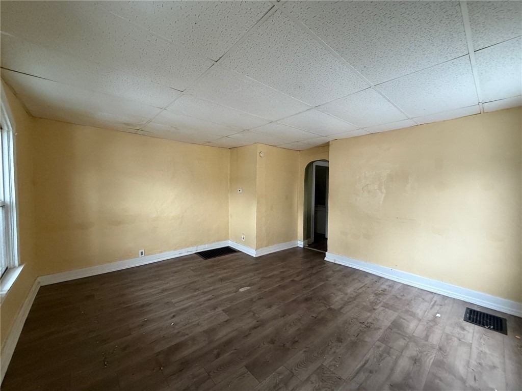 306 Laredo St - Photo 1