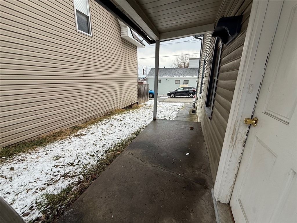 306 Laredo St - Photo 9