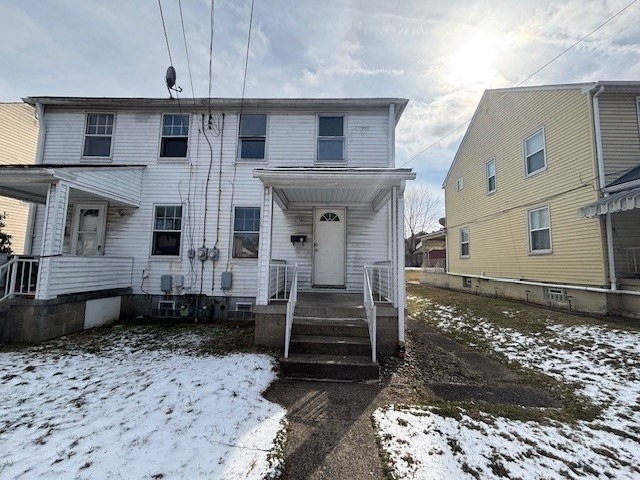 618 Farnsworth Ave - Photo 0