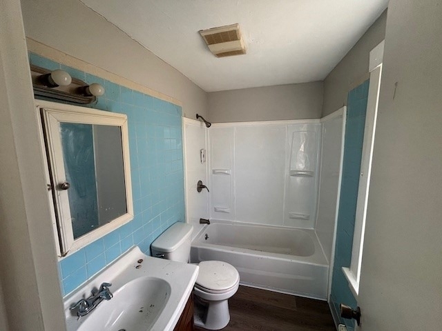618 Farnsworth Ave - Photo 4