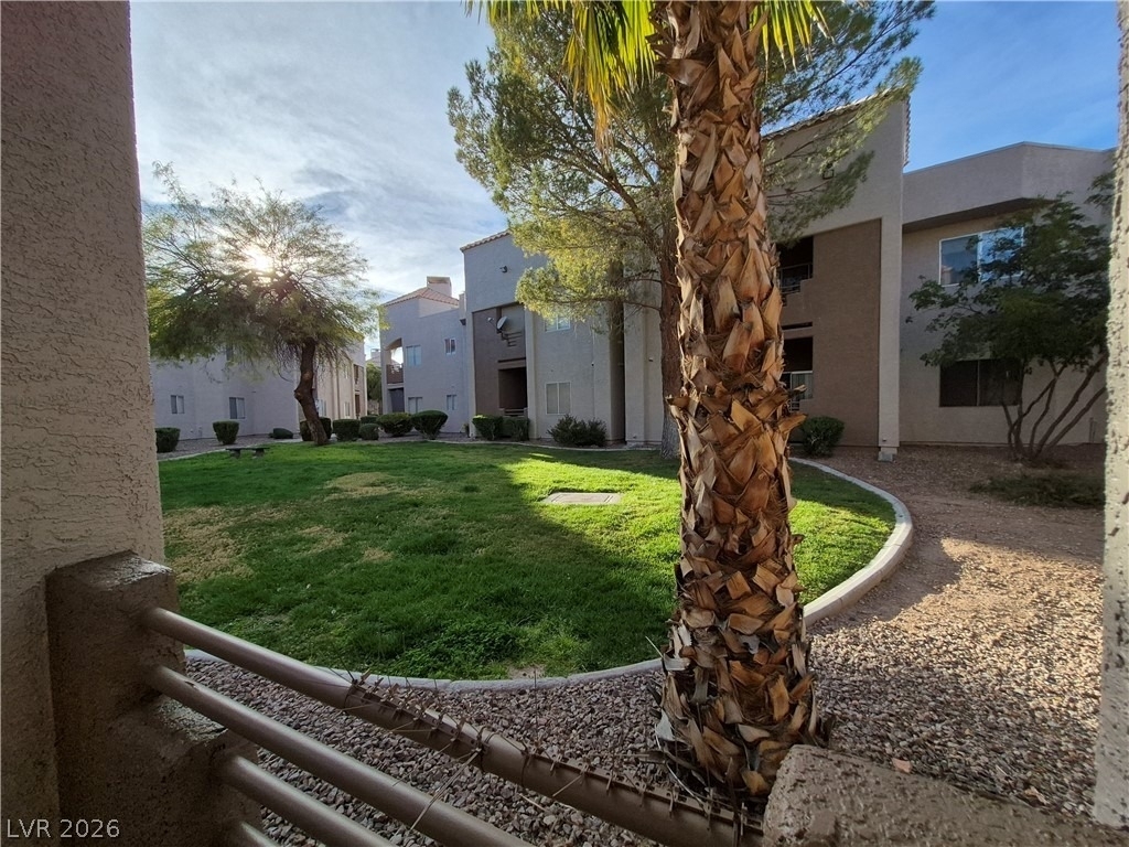 6885 Tamarus Street - Photo 3