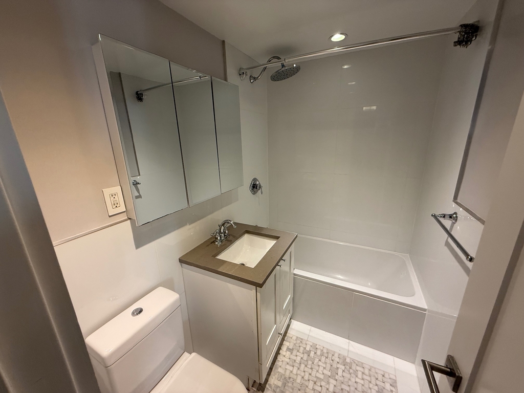 50 West 93rd Street - Photo 6