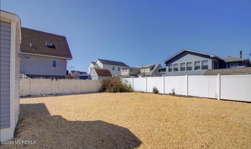 40 Bay Shore Drive - Photo 8