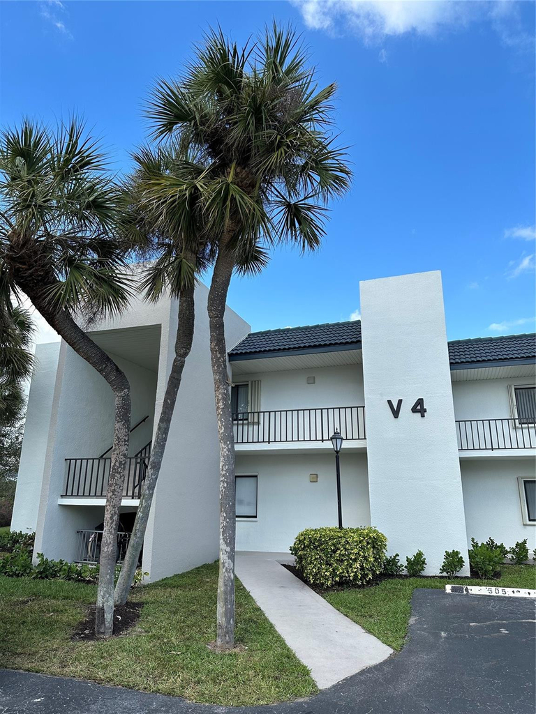 1605 Us Highway 1 V-4 - Photo 16