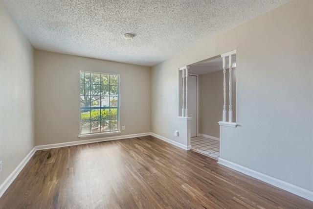 9117 Fairmont Circle - Photo 6