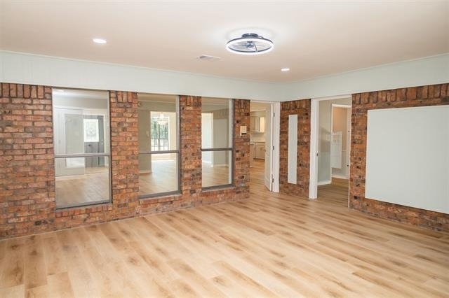 6373 Fm 2101 - Photo 12