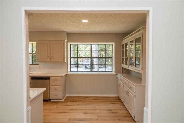 6373 Fm 2101 - Photo 5