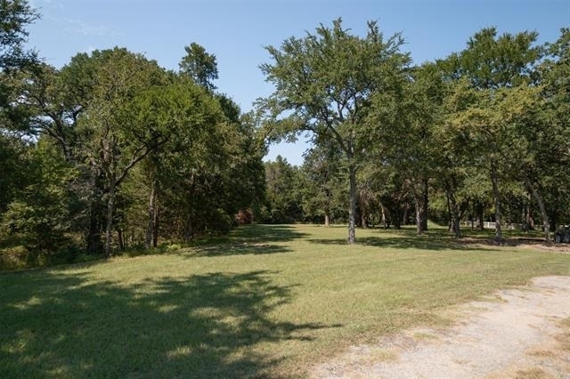 6373 Fm 2101 - Photo 38