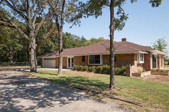 6373 Fm 2101 - Photo 34