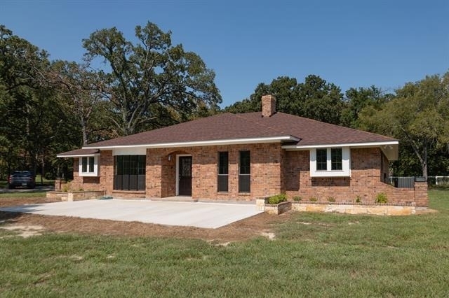 6373 Fm 2101 - Photo 1