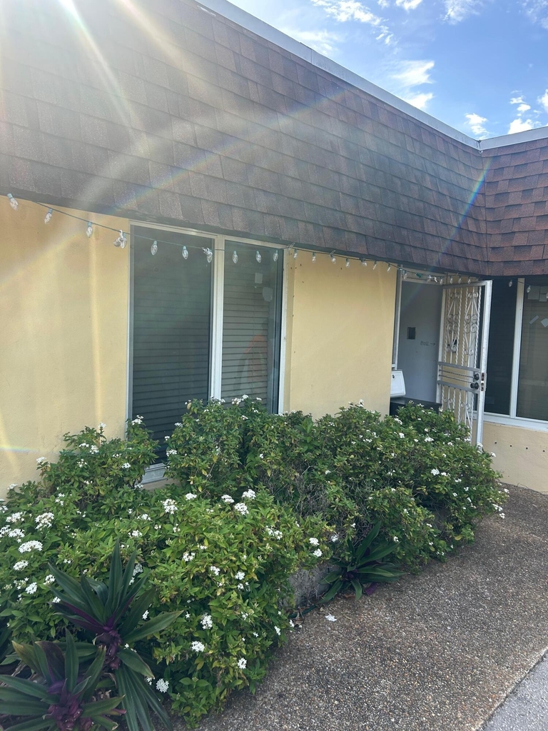 19112 W Lake Drive - Photo 2