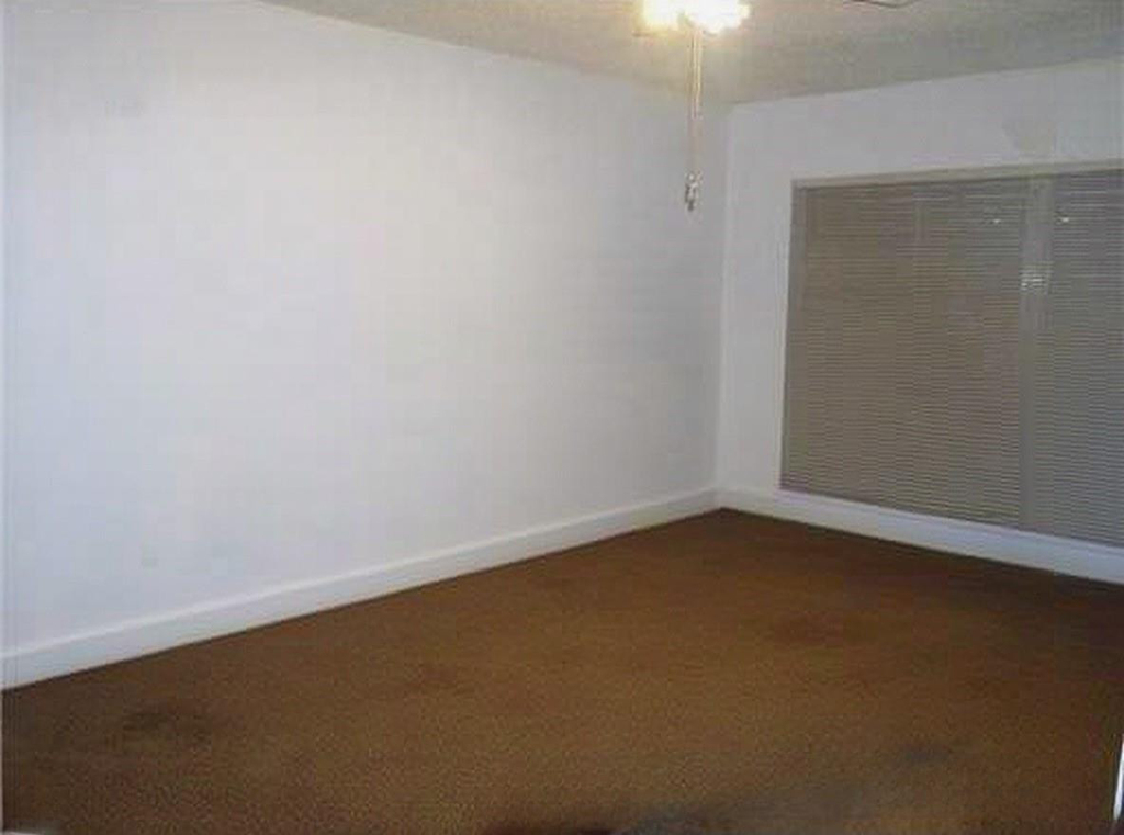 19112 W Lake Drive - Photo 11