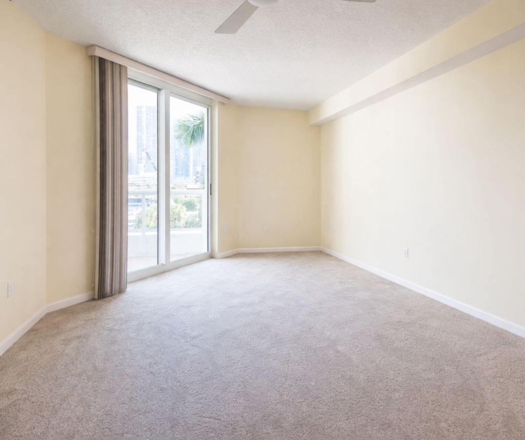 401 Sw 4th Avenue - Photo 25