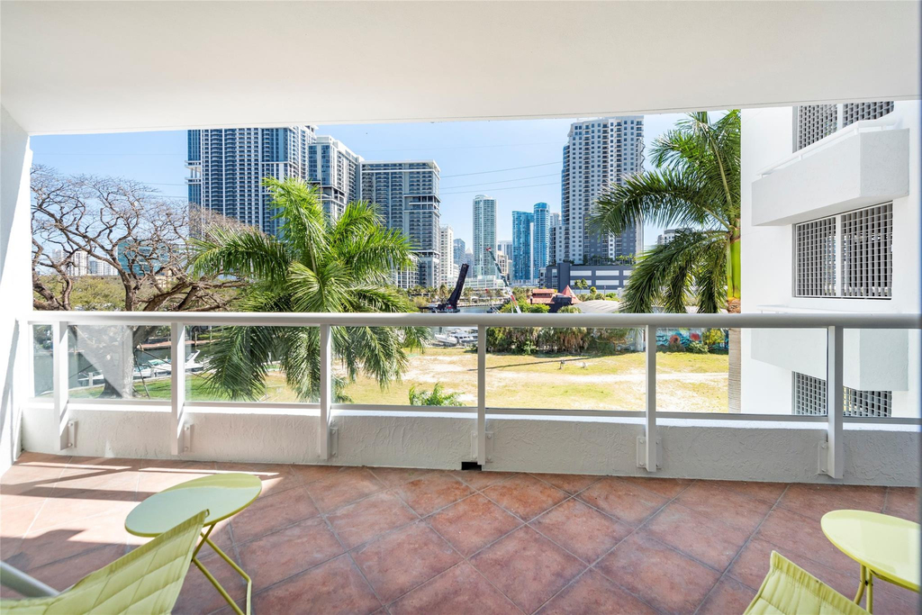 401 Sw 4th Avenue - Photo 14