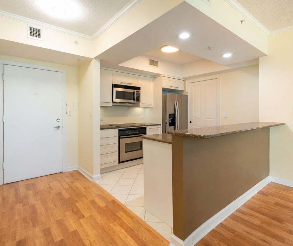 401 Sw 4th Avenue - Photo 26
