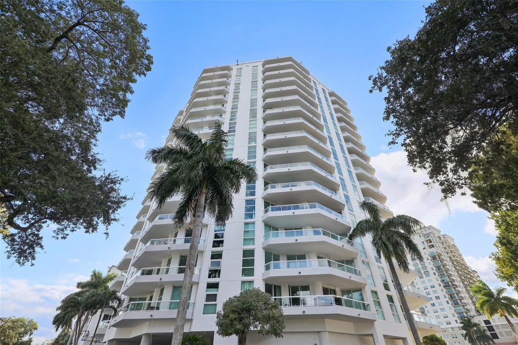 401 Sw 4th Avenue - Photo 23