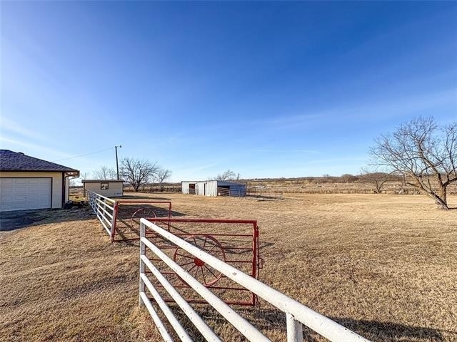 416 N Arizona Street - Photo 1