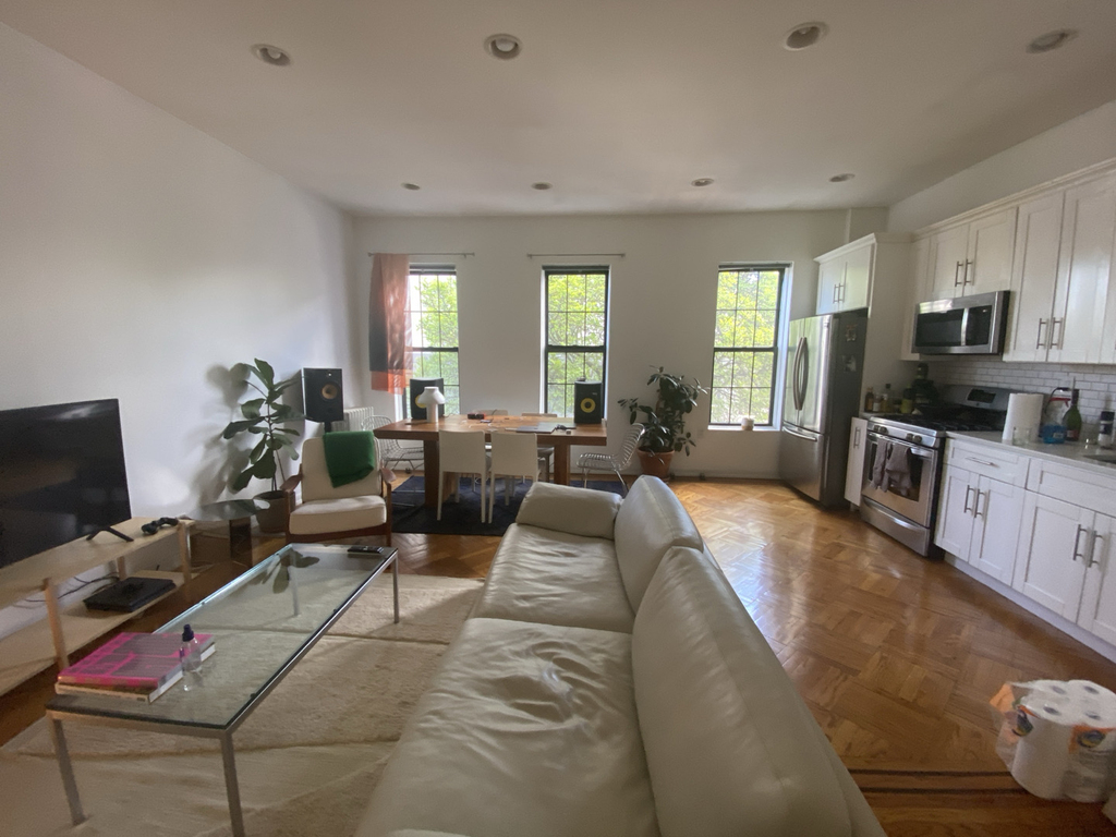 1430 Hancock Street - Photo 2