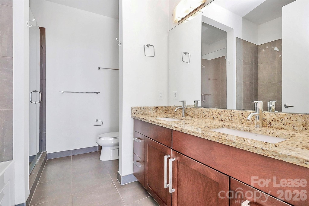 215 Pine Street N - Photo 23