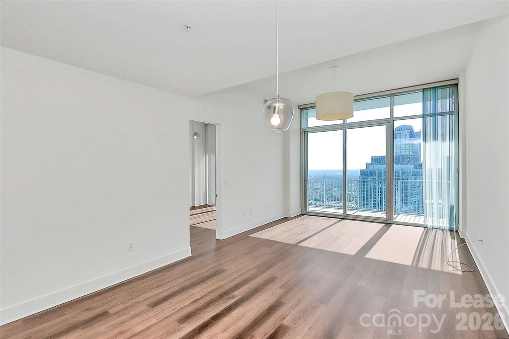 215 Pine Street N - Photo 13