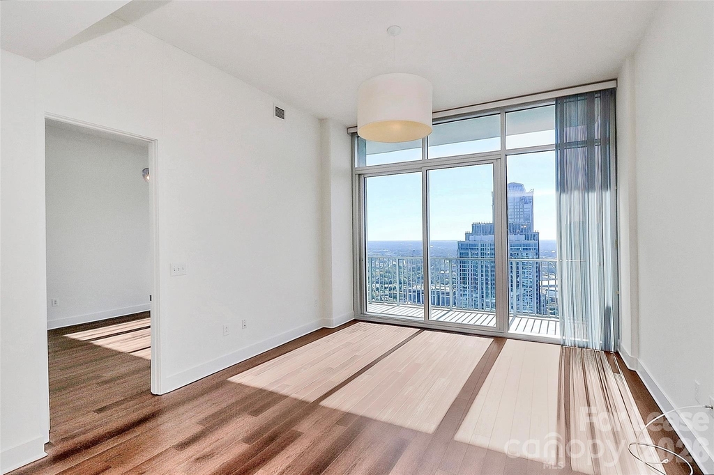 215 Pine Street N - Photo 14