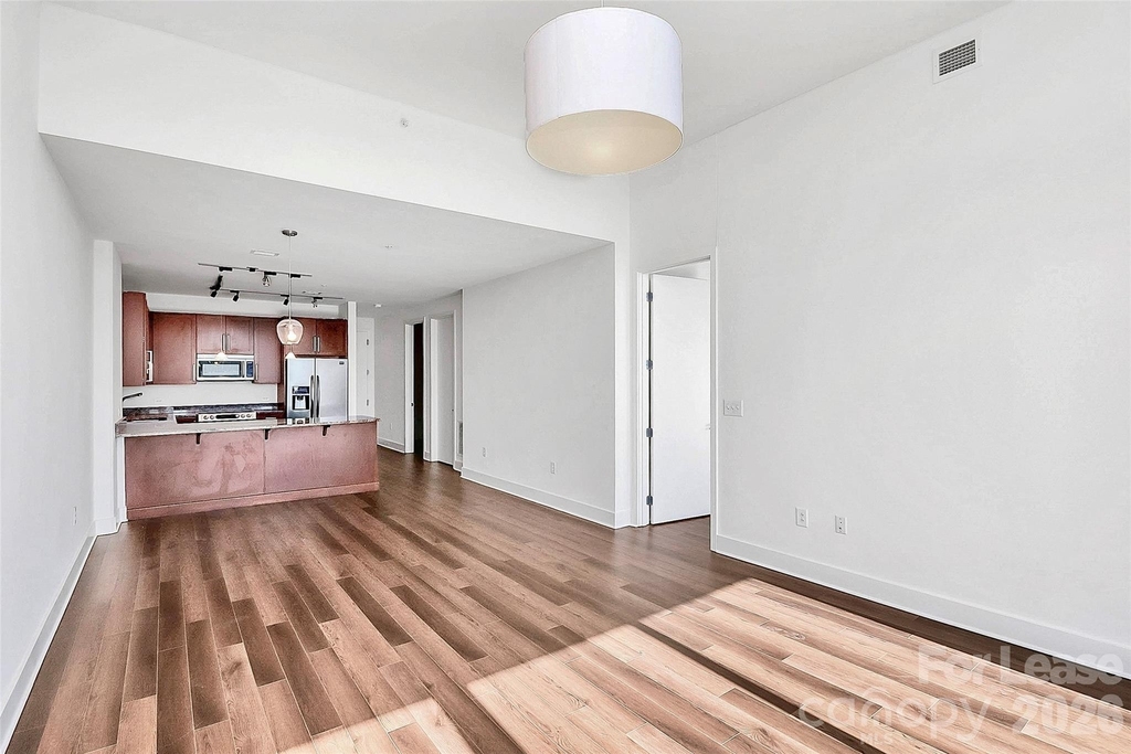 215 Pine Street N - Photo 17
