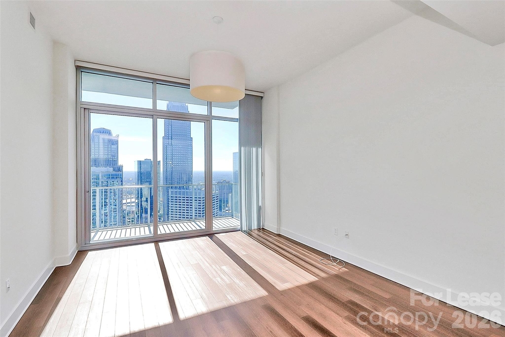 215 Pine Street N - Photo 15